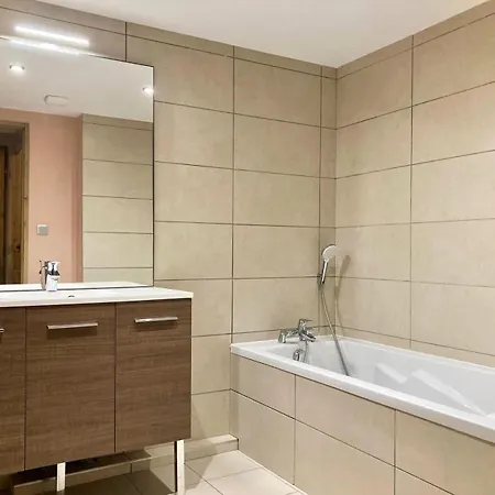 Apartment La - La Mae-9711